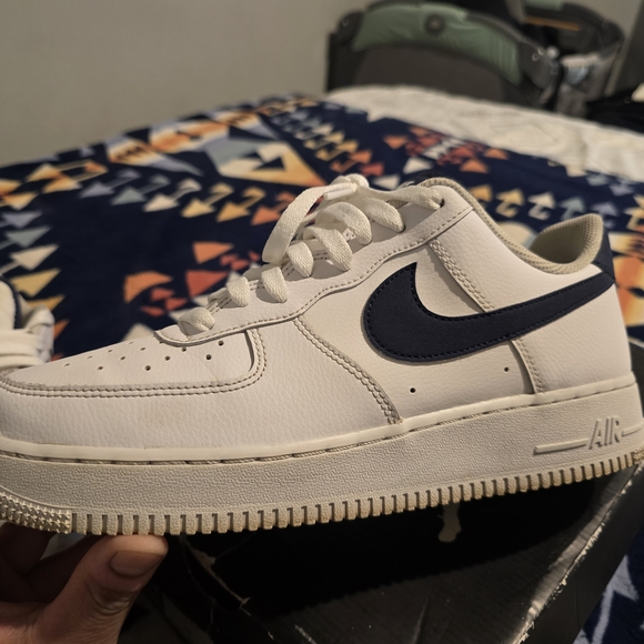 Nike Air Force 1 '07 1 Lace Up Athletic Shoe Mens Size 10 CJ1607-100 White Blue - Picture 6 of 12